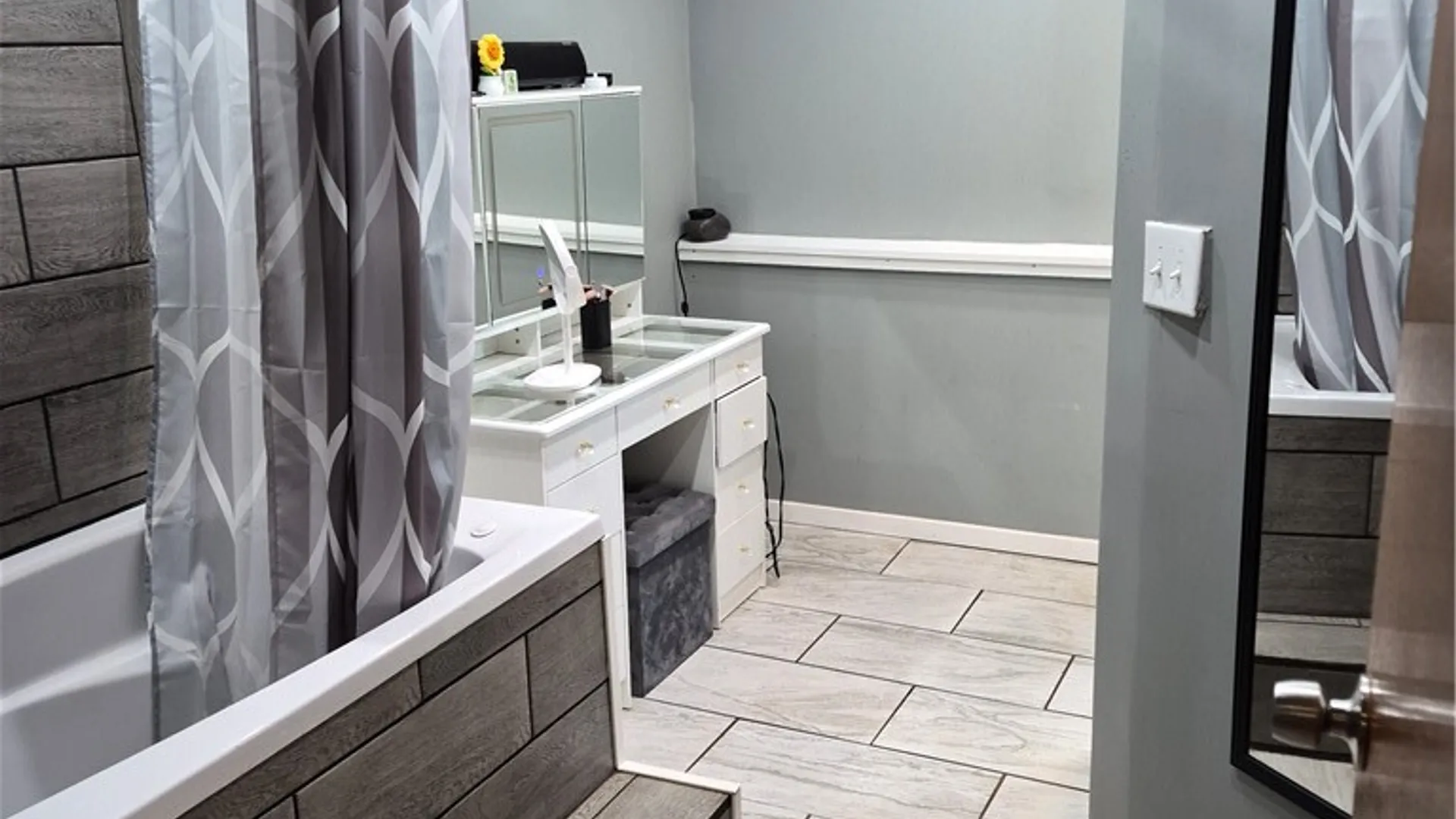 Property at 258 Ridgewood Road, Greece, NY 14626 14