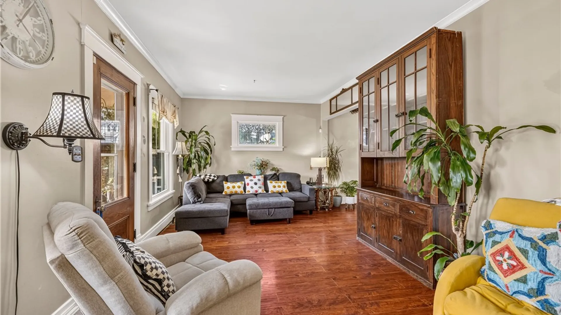 Property at 4017 Washington Street, Niagara Falls, NY 14305 9