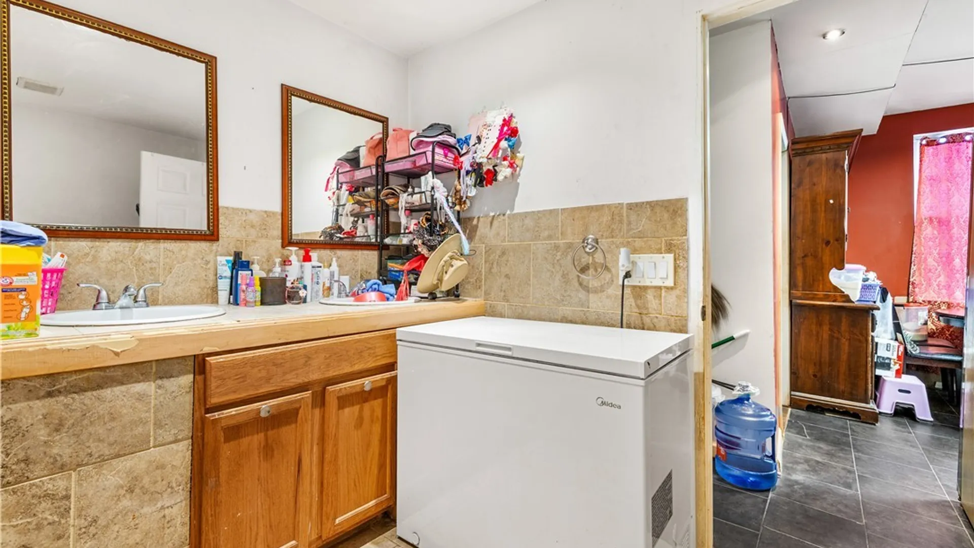 Property at 770 Elizabeth Street, Utica, NY 13501 16