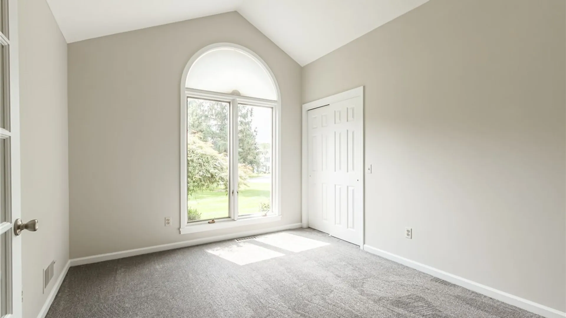 Property at 1 Westin Court, Perinton, NY 14534 23