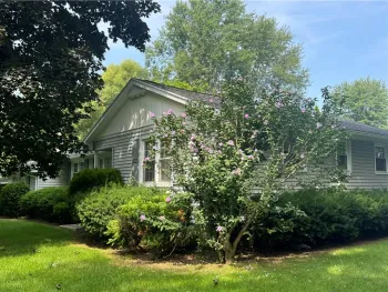 Property at 27 Horatio Lane, Gates, NY 14624