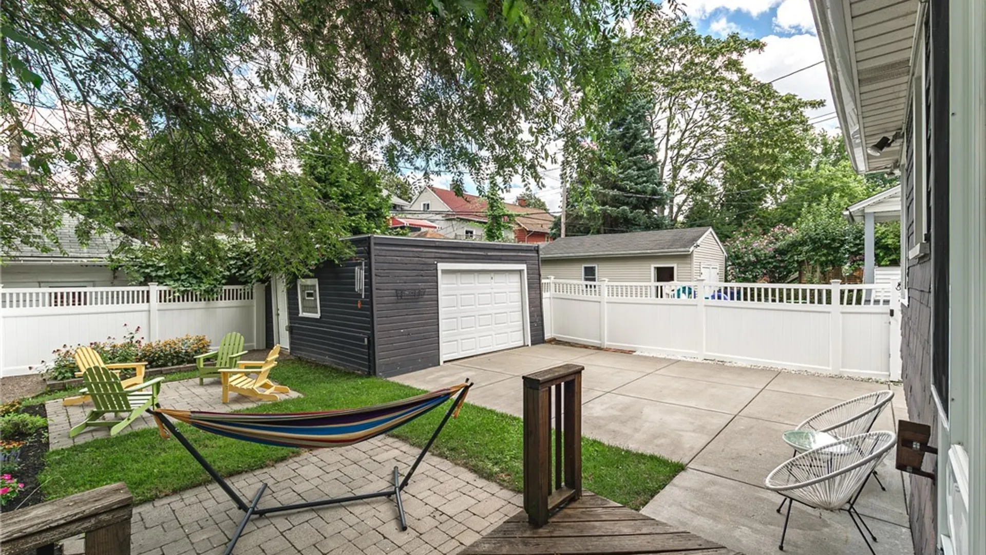Property at 35 Montrose Avenue, Buffalo, NY 14214 6