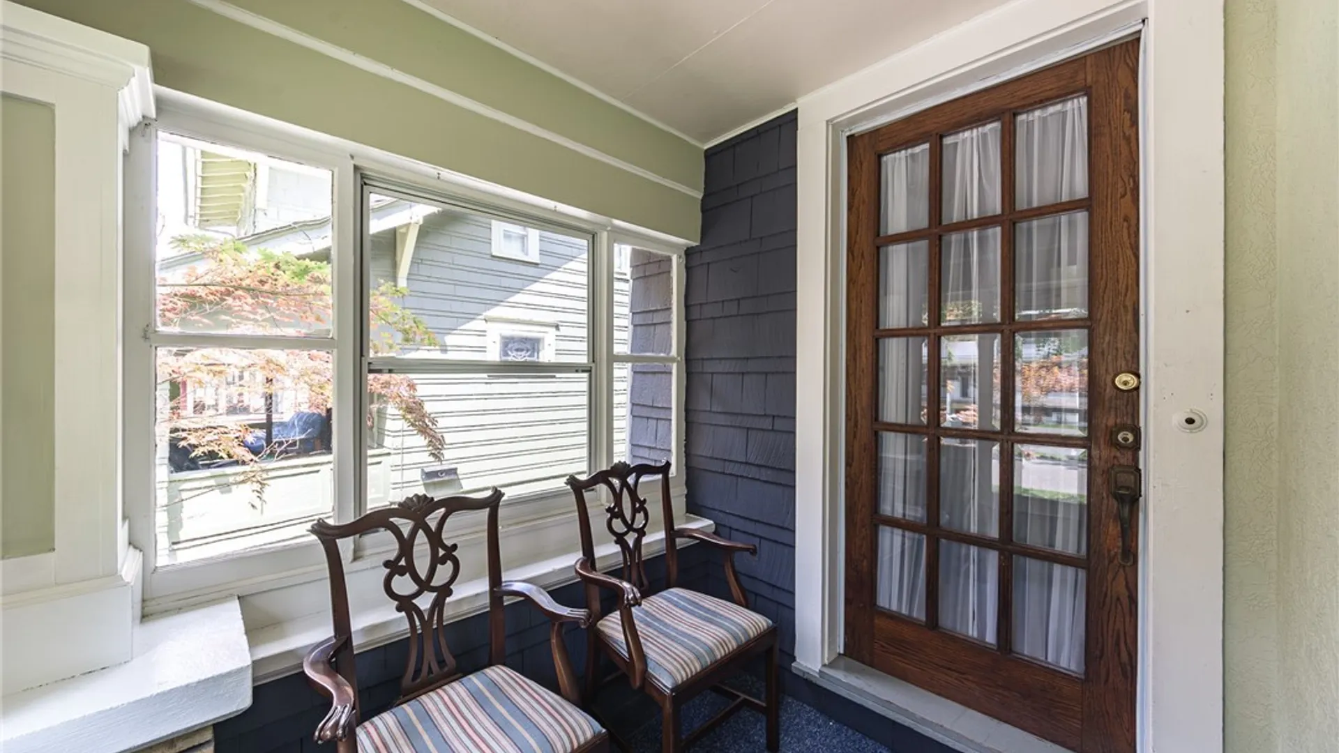 Property at 35 Montrose Avenue, Buffalo, NY 14214 8