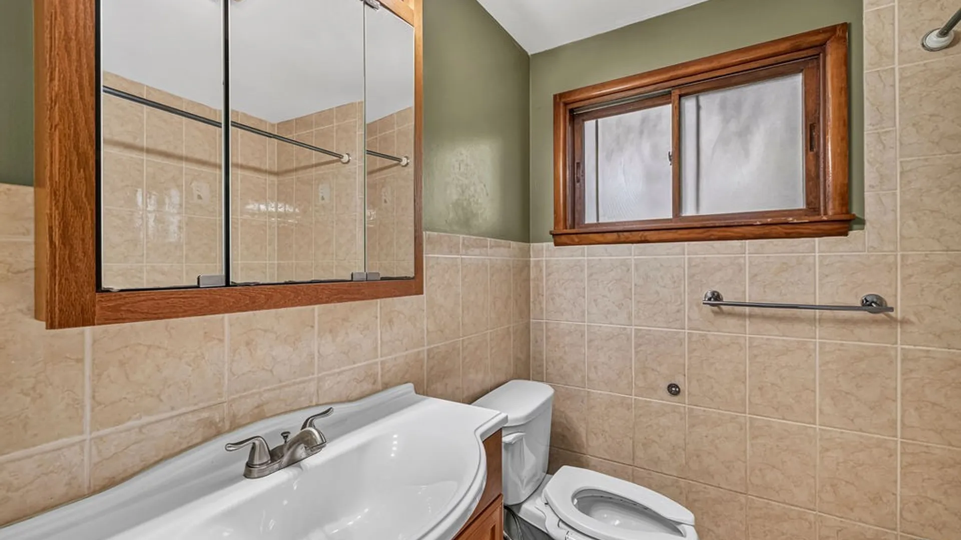 Property at 39 Lemoine Avenue, Cheektowaga, NY 14227 20