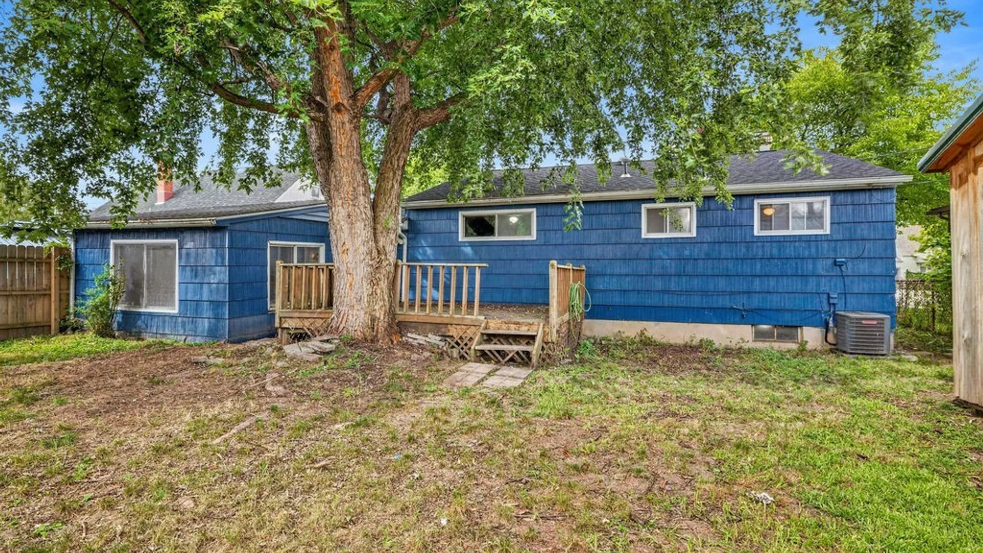 Property at 39 Lemoine Avenue, Cheektowaga, NY 14227 34