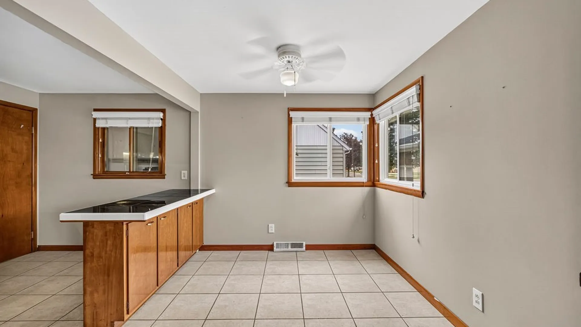 Property at 39 Lemoine Avenue, Cheektowaga, NY 14227 8