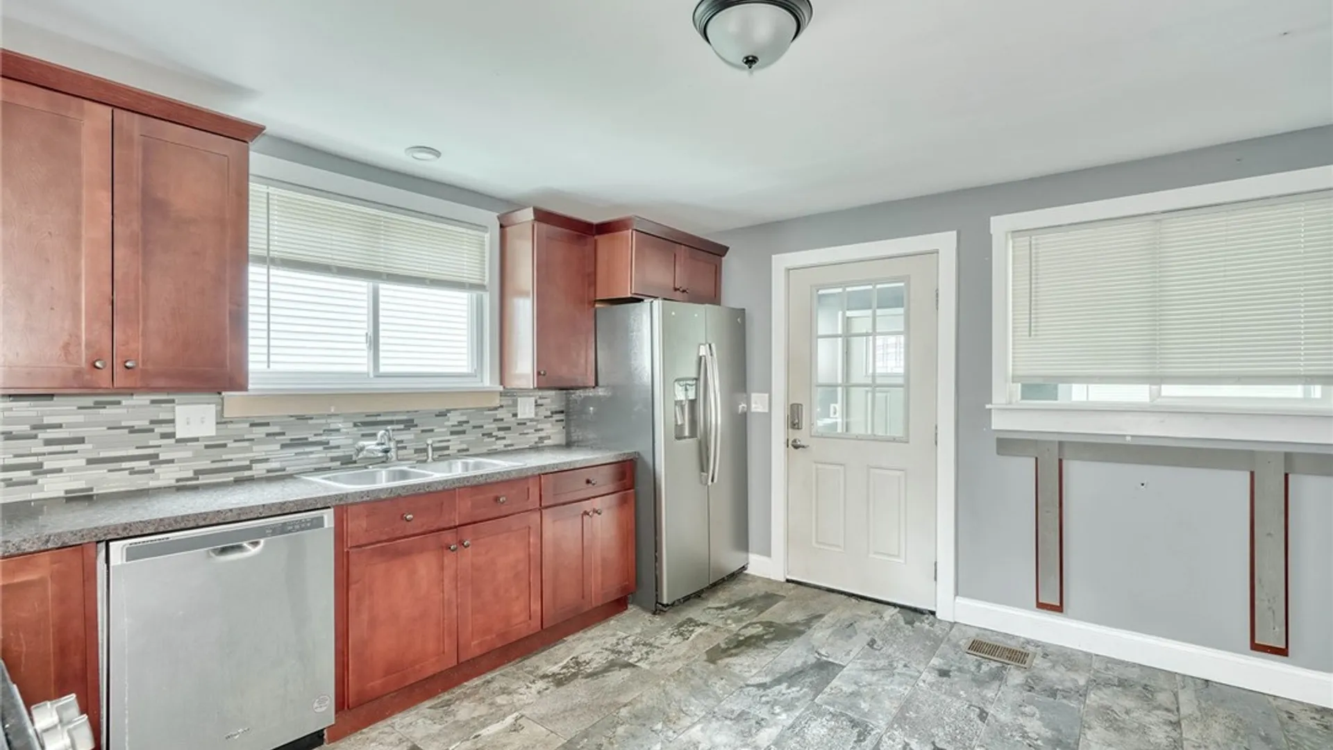 Property at 27 Cypress Street, Rochester, NY 14620 4