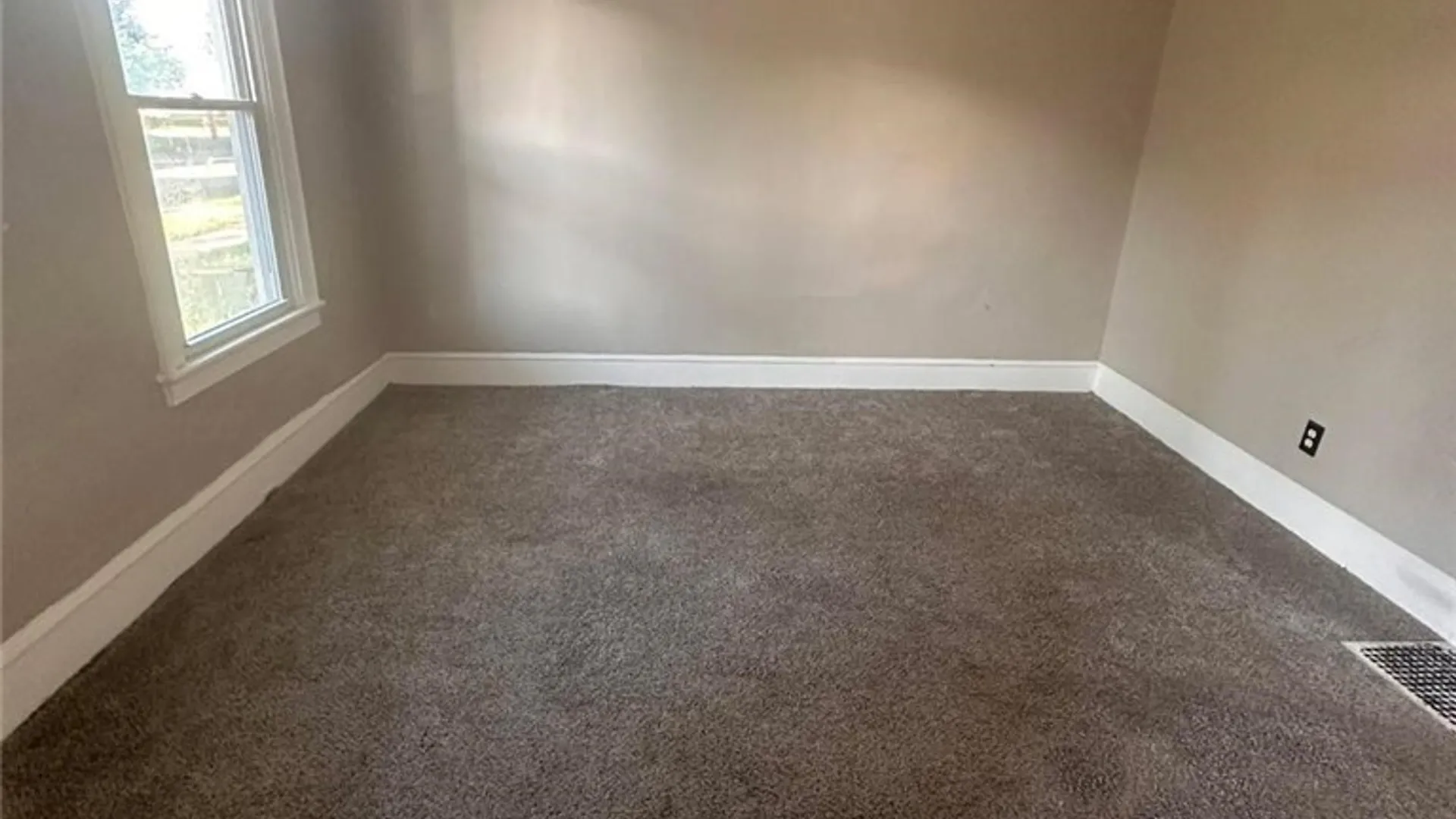 Property at 67 W Albany Street, Oswego, NY 13126 18