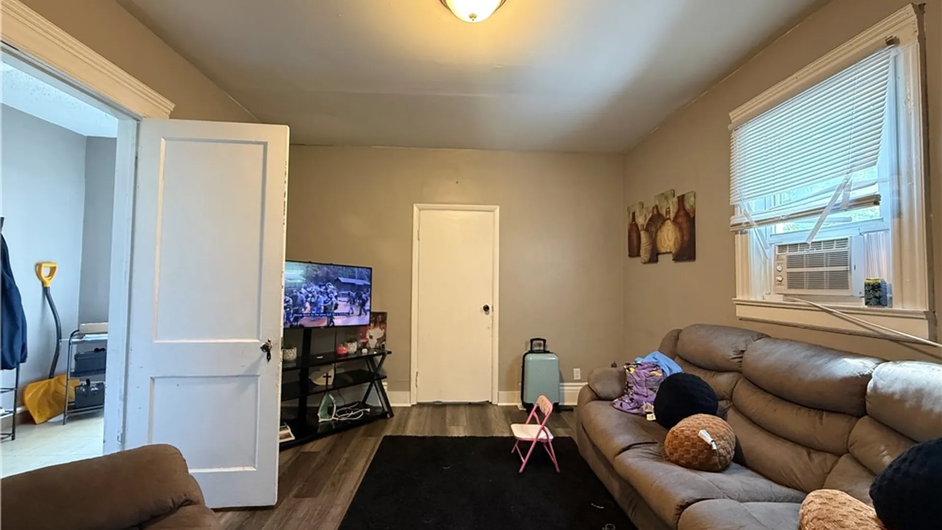 Property at 1697 Electric Avenue, Lackawanna, NY 14218 11