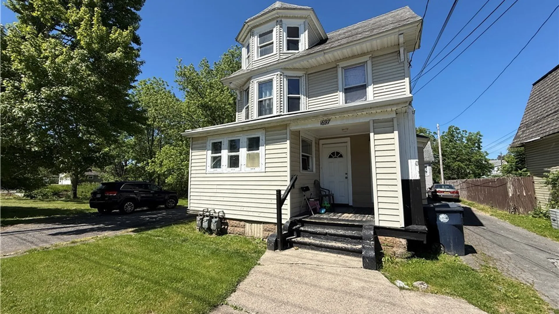 Property at 1697 Electric Avenue, Lackawanna, NY 14218 3