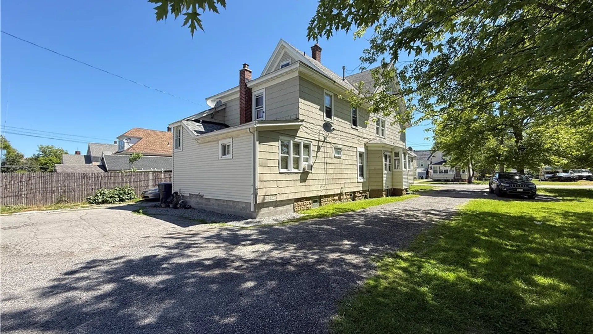Property at 1697 Electric Avenue, Lackawanna, NY 14218 4