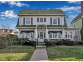 Property at 1115 20th Street, Niagara Falls, NY 14301
