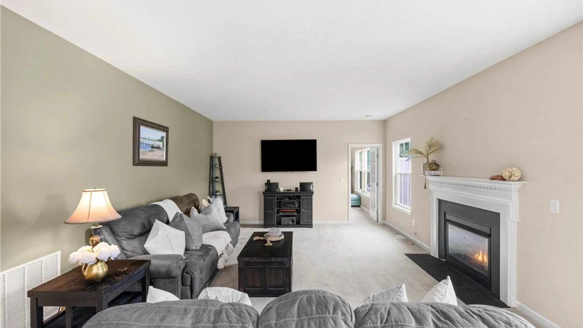 Property at 6598 Bradhurst St, Victor, NY 14564 21