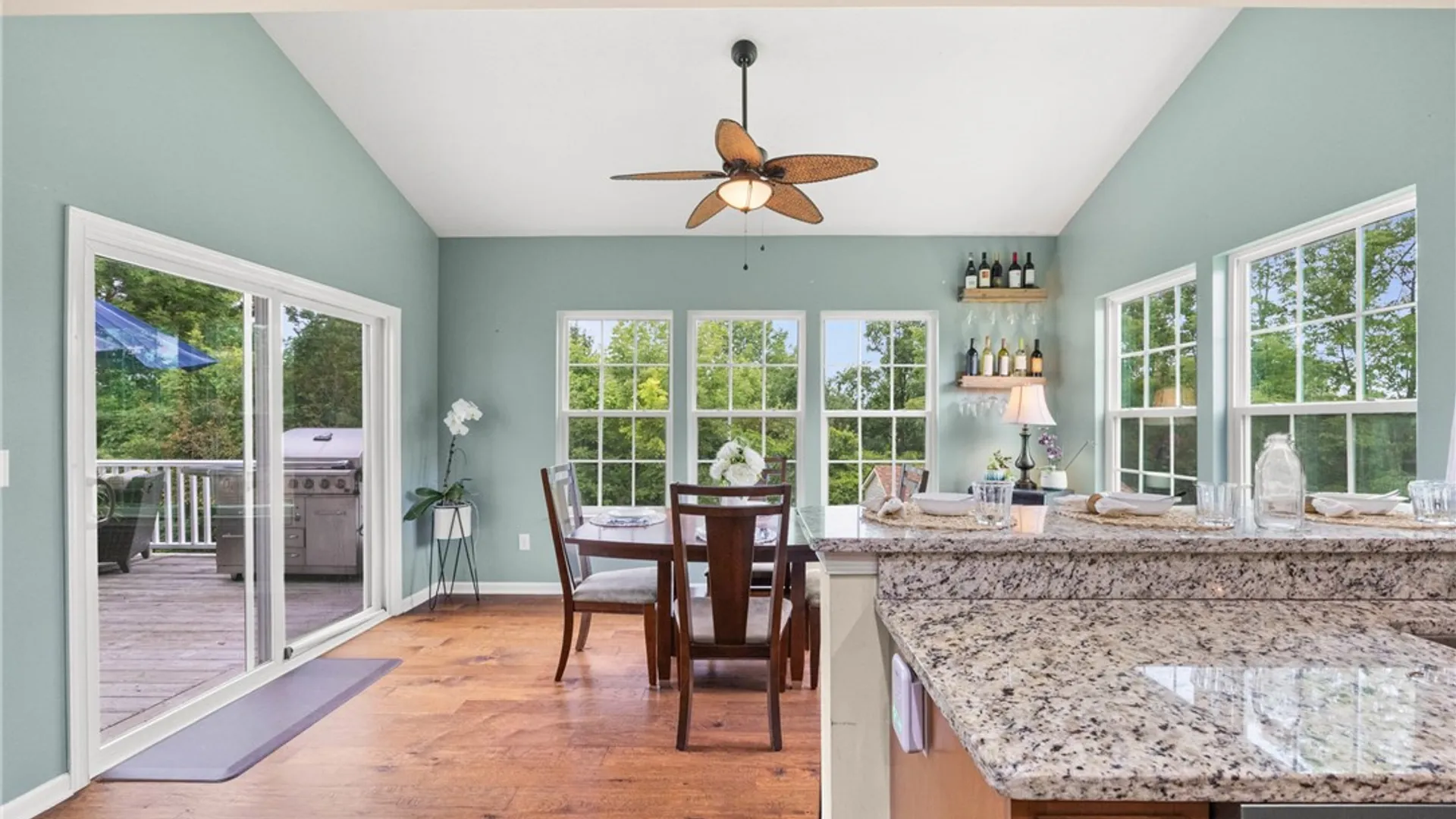Property at 6598 Bradhurst St, Victor, NY 14564 11