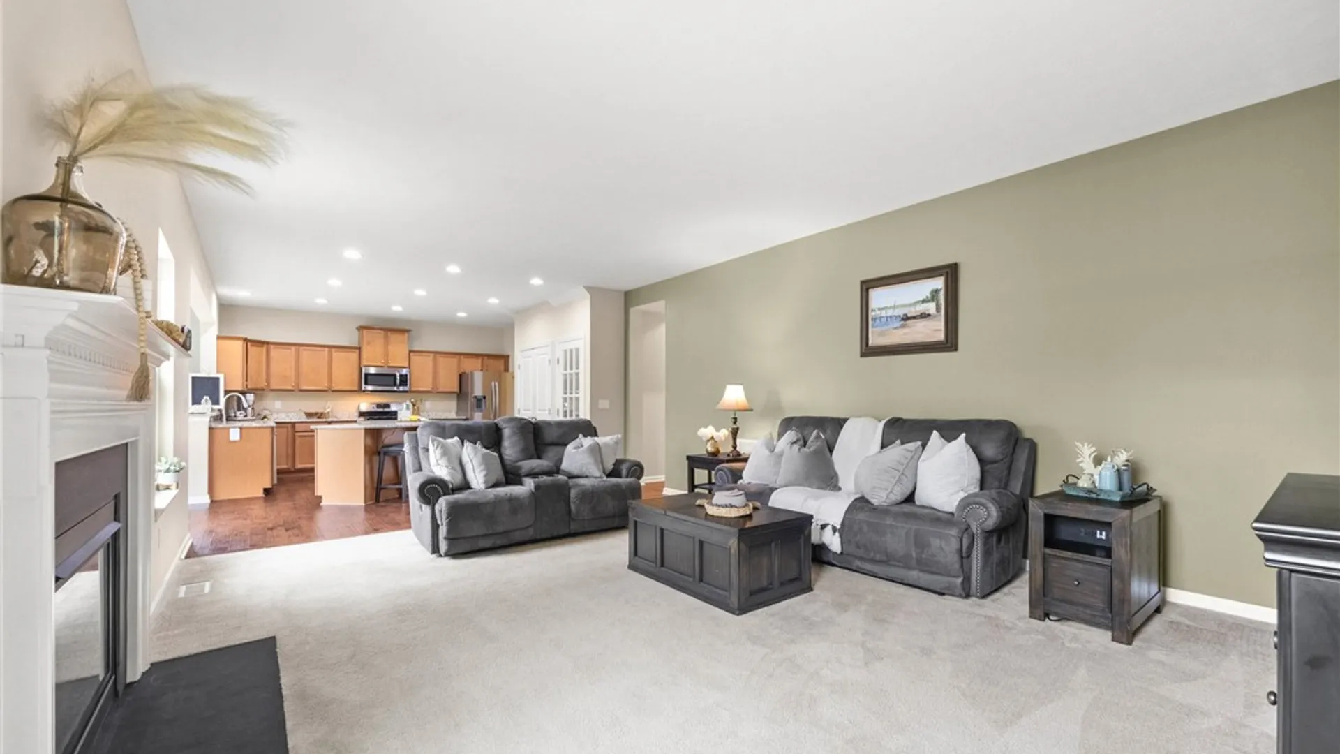 Property at 6598 Bradhurst St, Victor, NY 14564 18