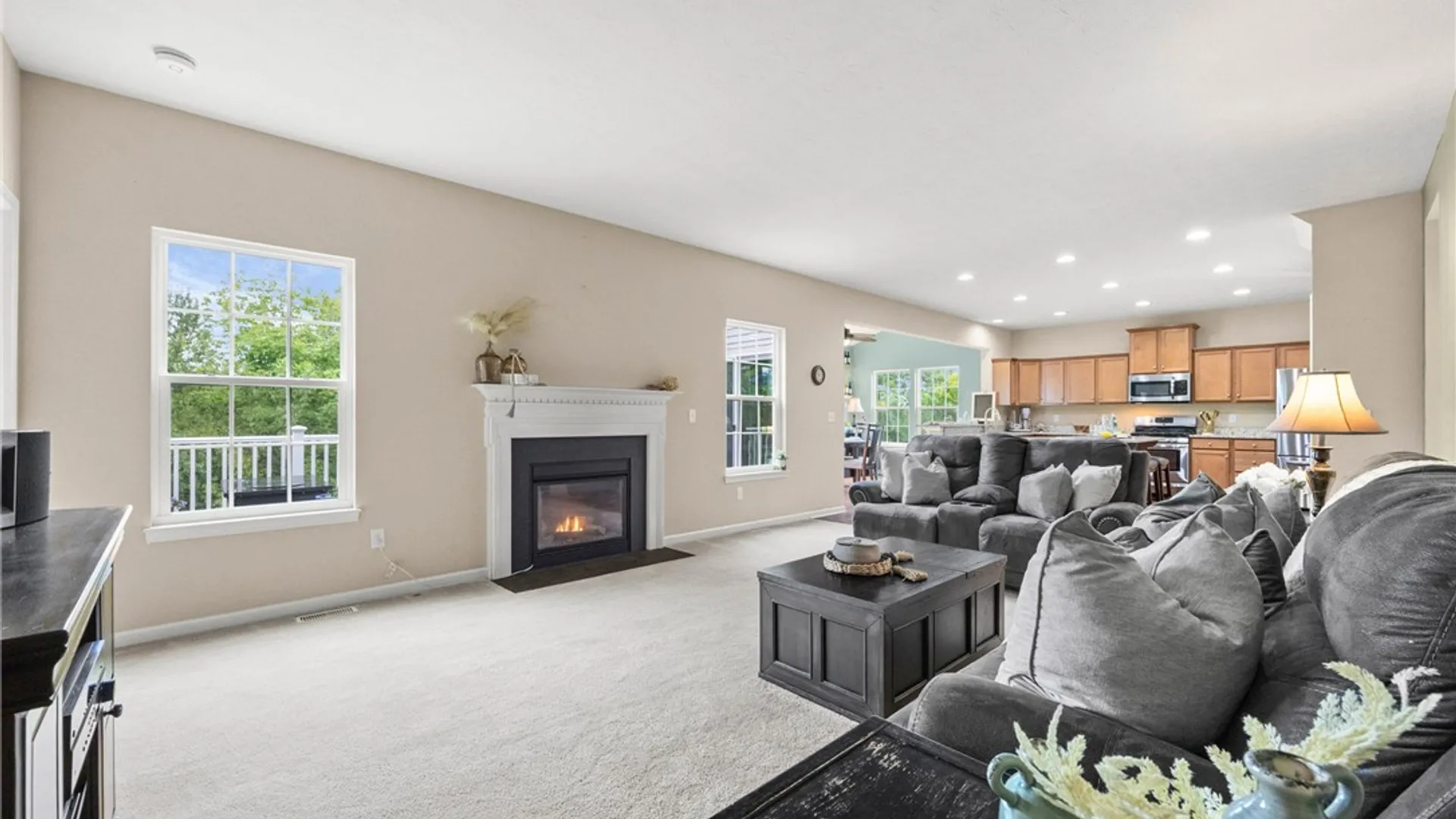 Property at 6598 Bradhurst St, Victor, NY 14564 19