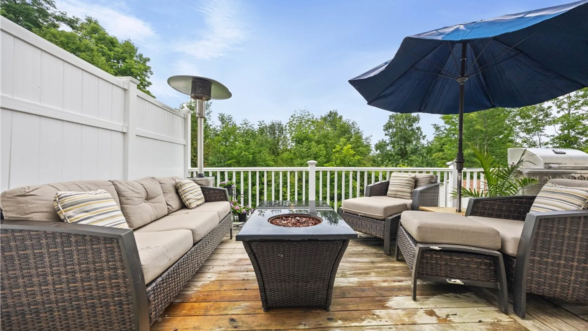 Property at 6598 Bradhurst St, Victor, NY 14564 39