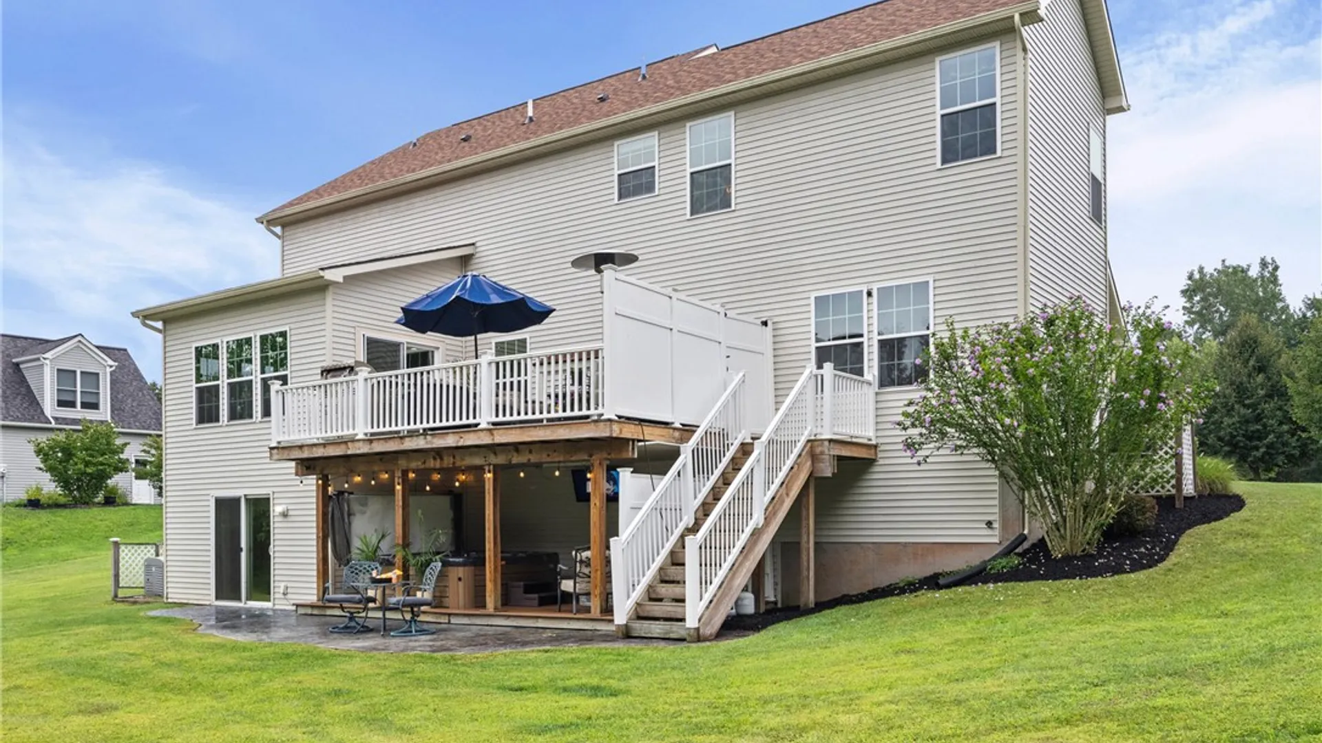 Property at 6598 Bradhurst St, Victor, NY 14564 41