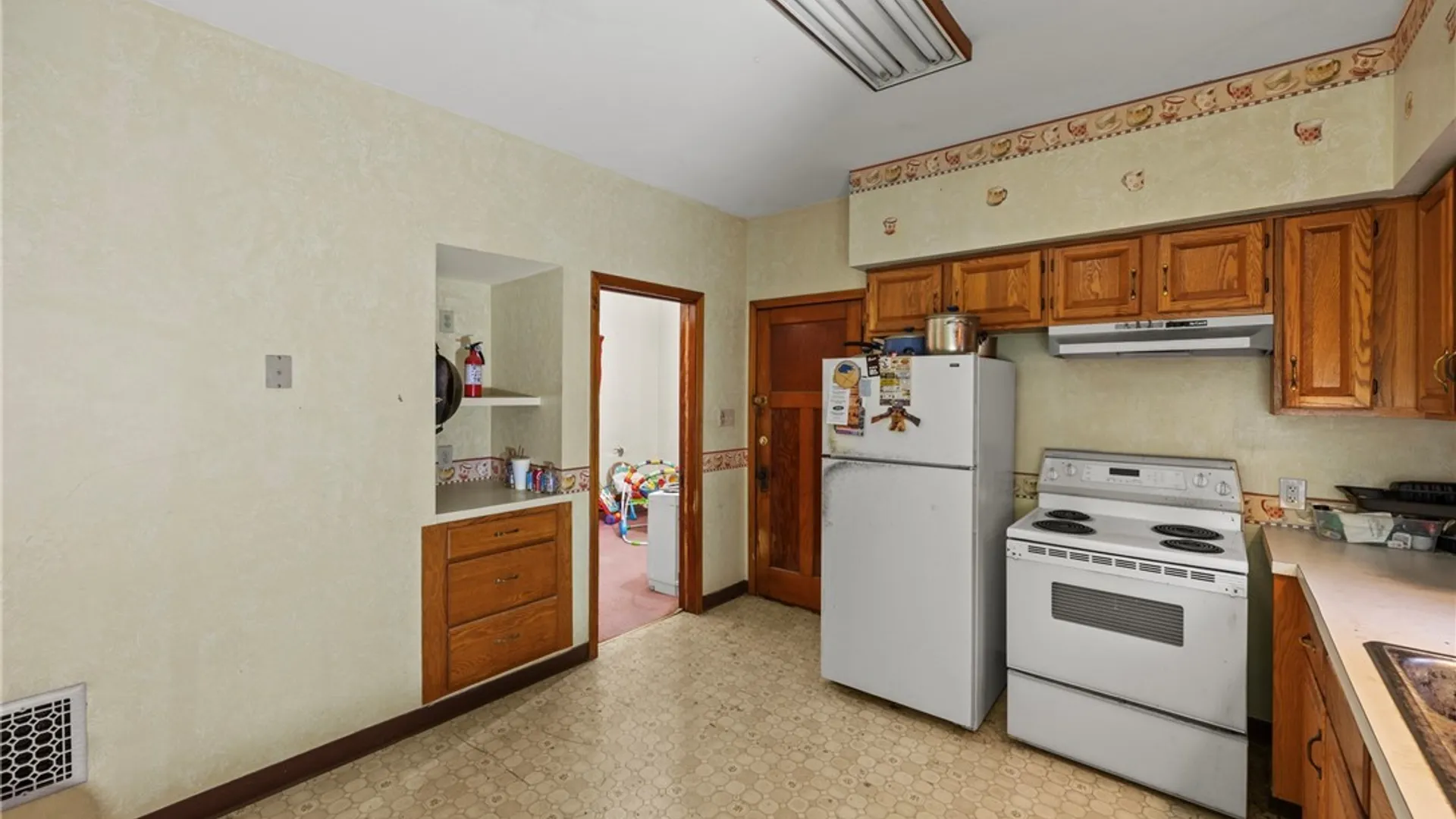 Property at 120 Armin Place, Buffalo, NY 14210 18