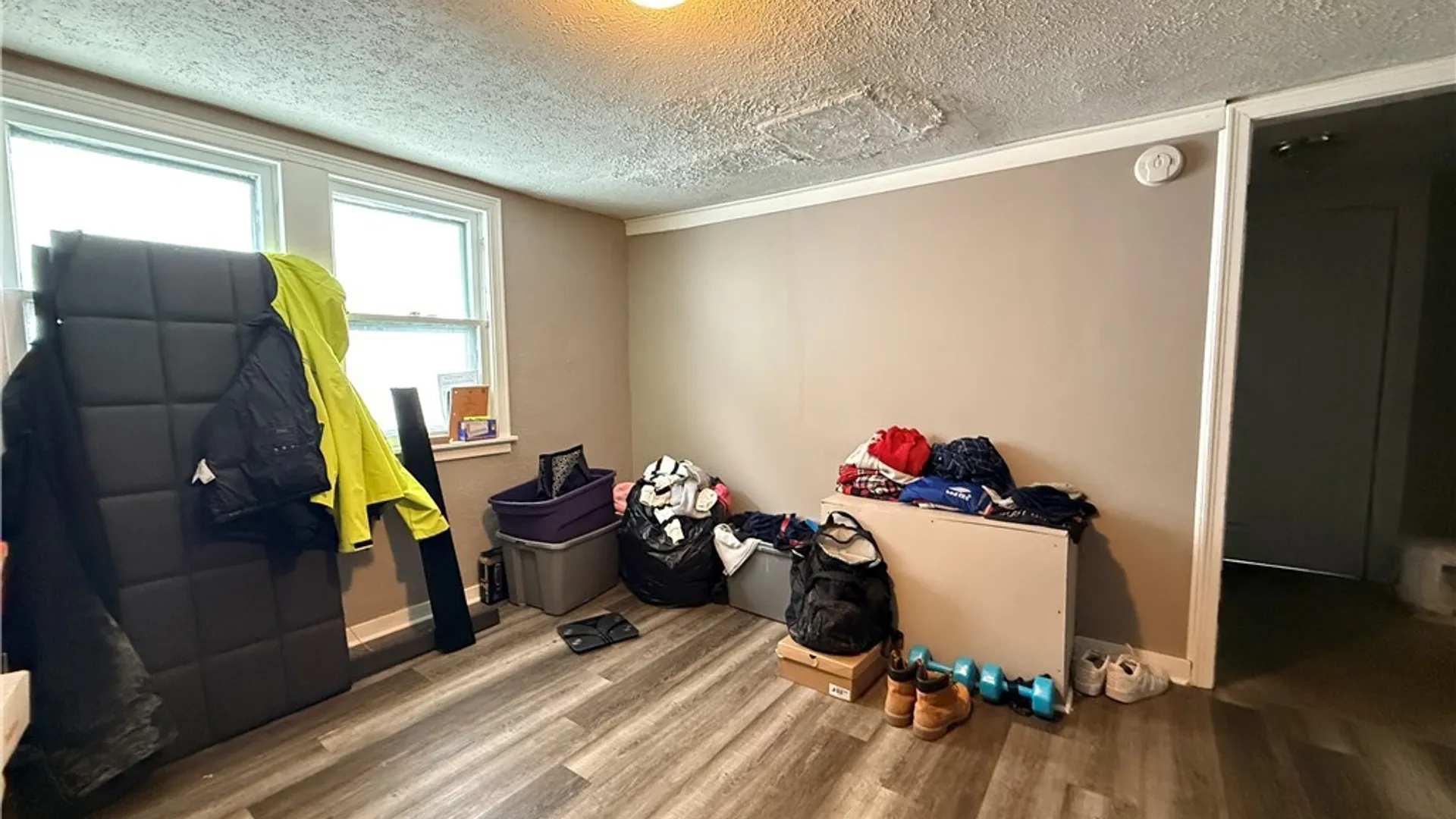 Property at 171 Roesch Avenue, Buffalo, NY 14207 14