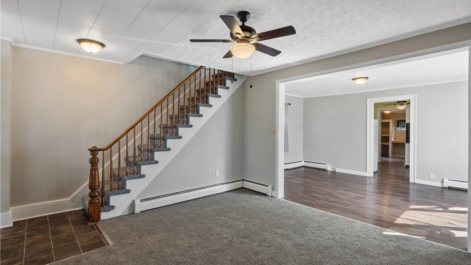 Property at 229 1/2 2nd Street, Oswego, NY 13126 5