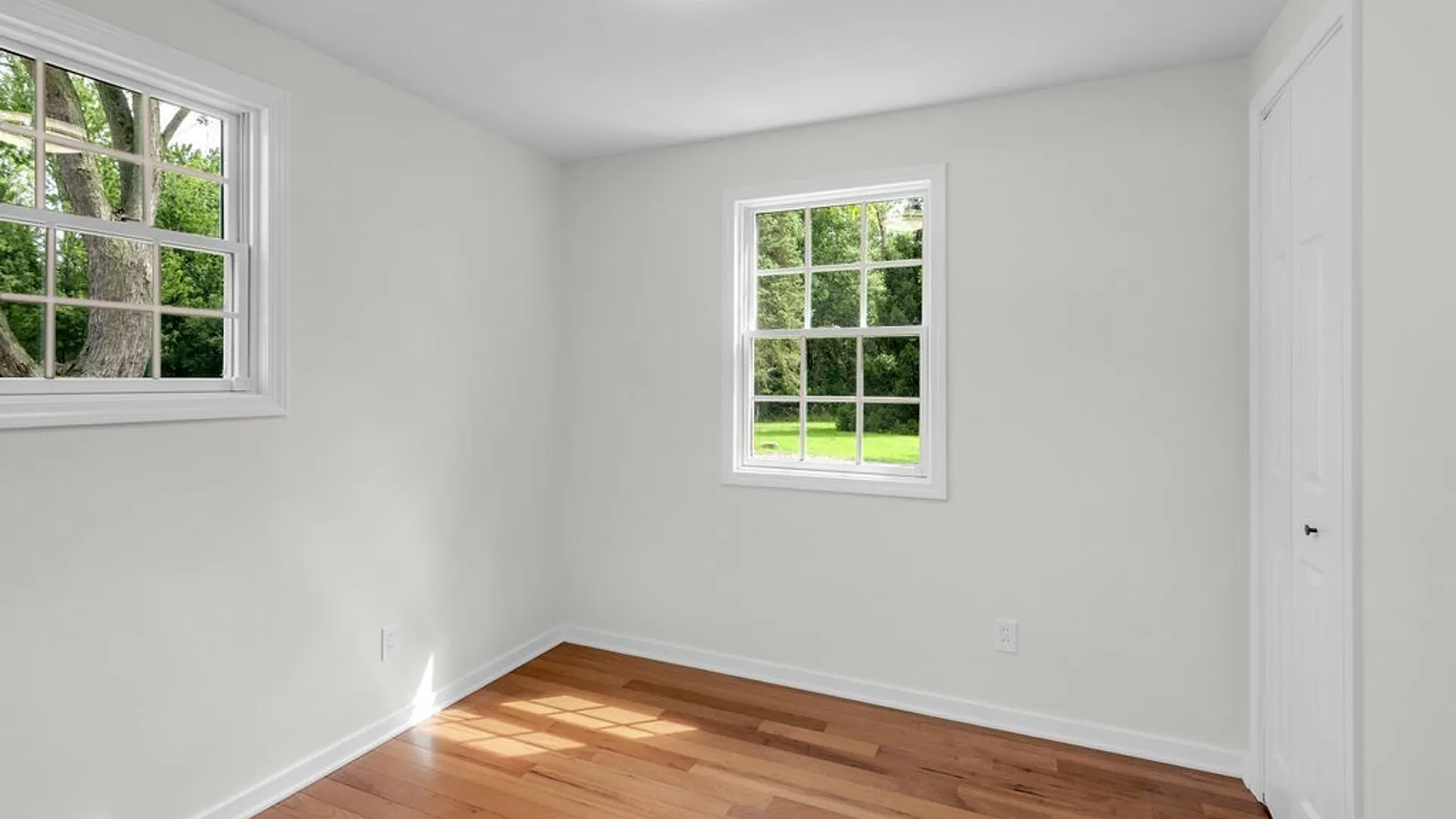 Property at 350 Tonawanda Creek Road, Amherst, NY 14228 19