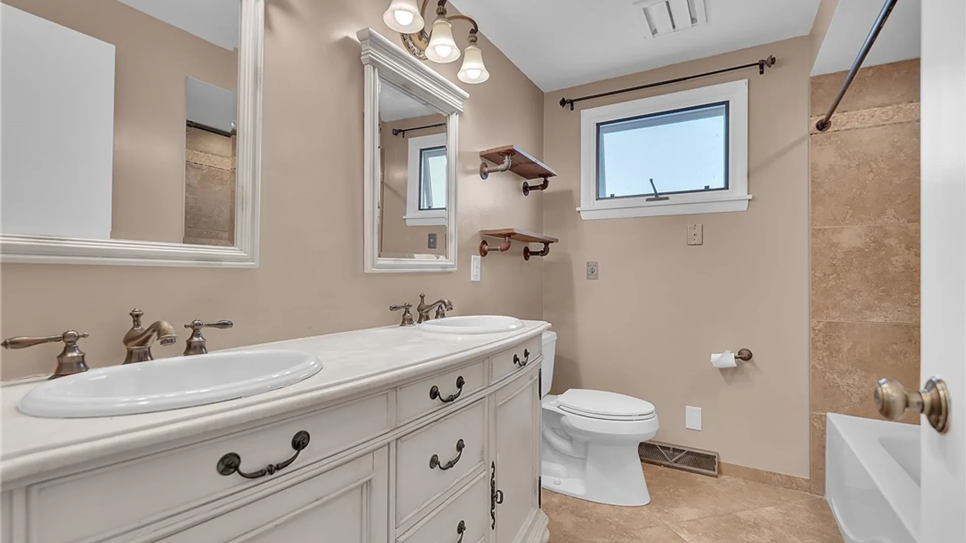 Property at 120 Nantucket Drive, Cheektowaga, NY 14225 30