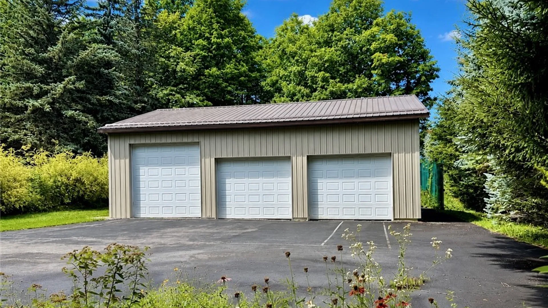 Property at 4293 Syracuse Road, Cazenovia, NY 13035 45