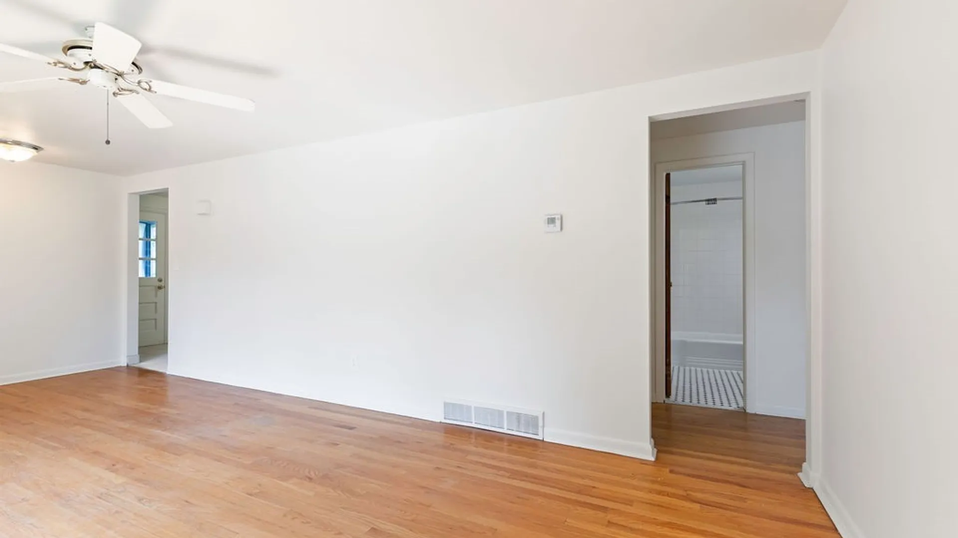 Property at 110 Wolcott Terrace, Syracuse, NY 13207 8