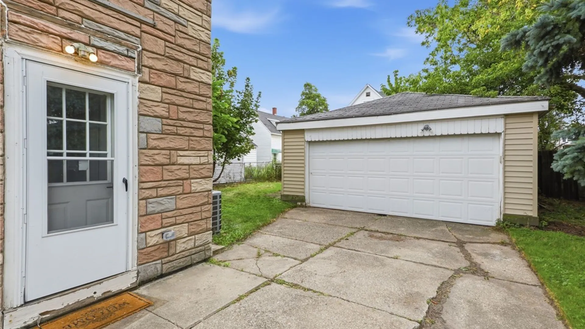 Property at 51 Pleasant Parkway, Cheektowaga, NY 14206 33