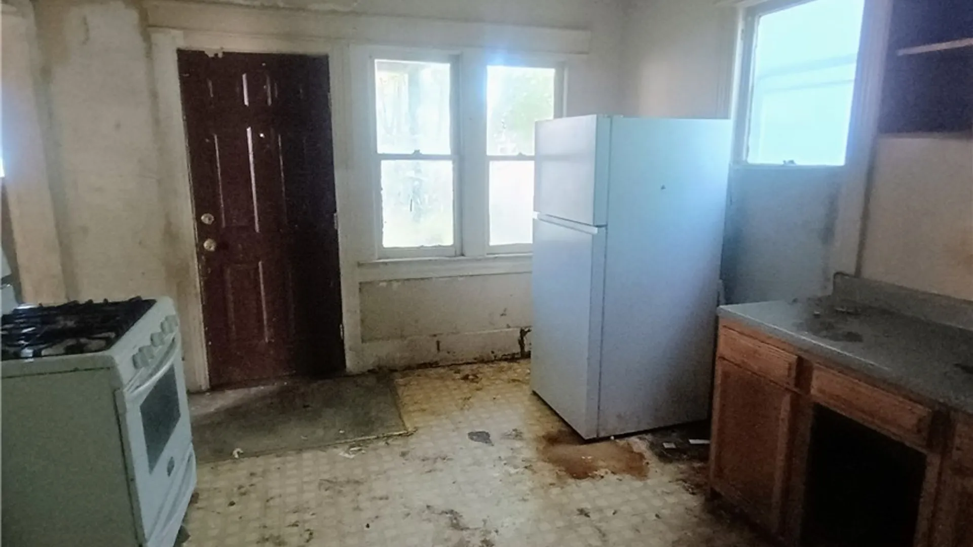 Property at 206 W Newell Street, Syracuse, NY 13205 3