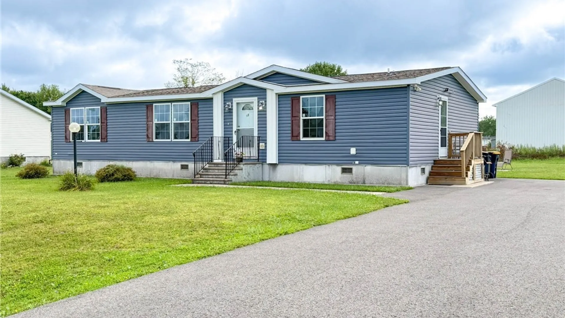 Property at 13 Greentree Boulevard, Westmoreland, NY 13440 37