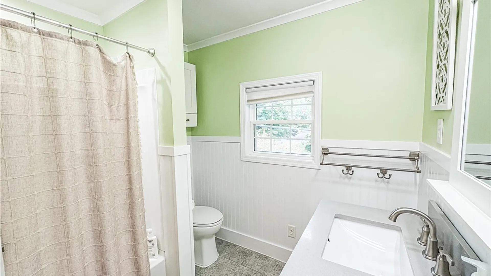 Property at 325 Kinsley Street, Vernon, NY 13461 32
