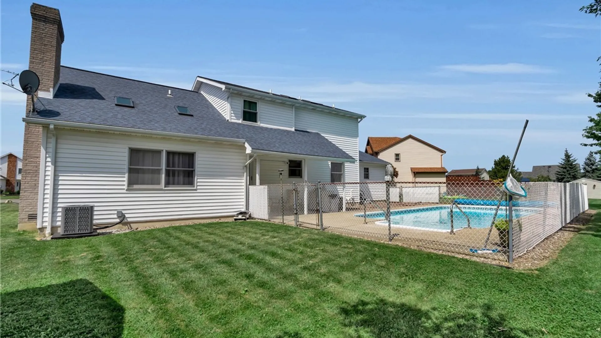 Property at 6989 Samantha Court, Wheatfield, NY 14304 46