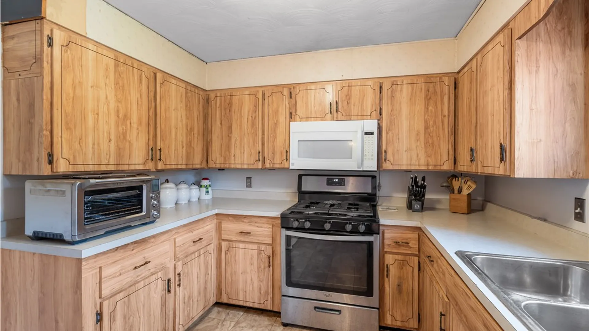 Property at 7 Havenwood Drive, Sweden, NY 14420 10