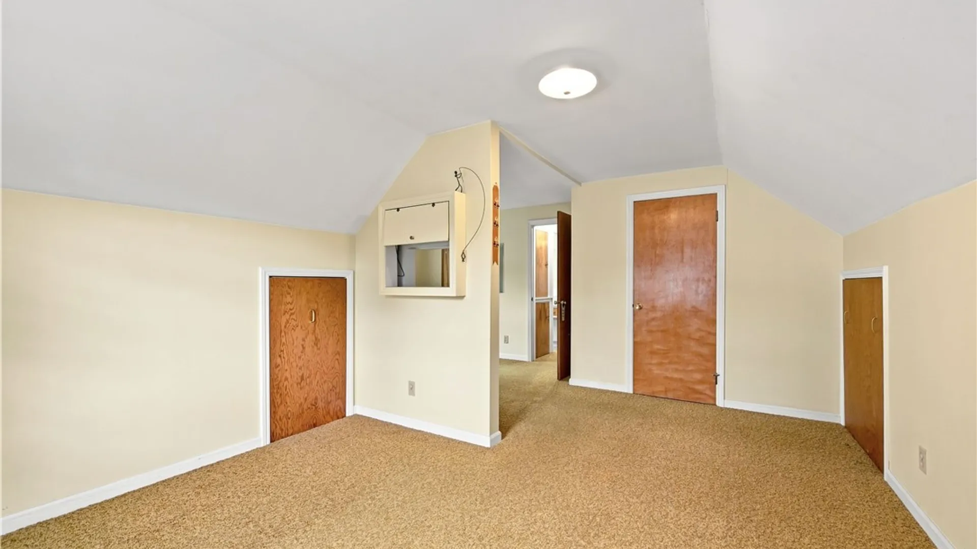 Property at 15 Austin Drive, Penfield, NY 14625 22
