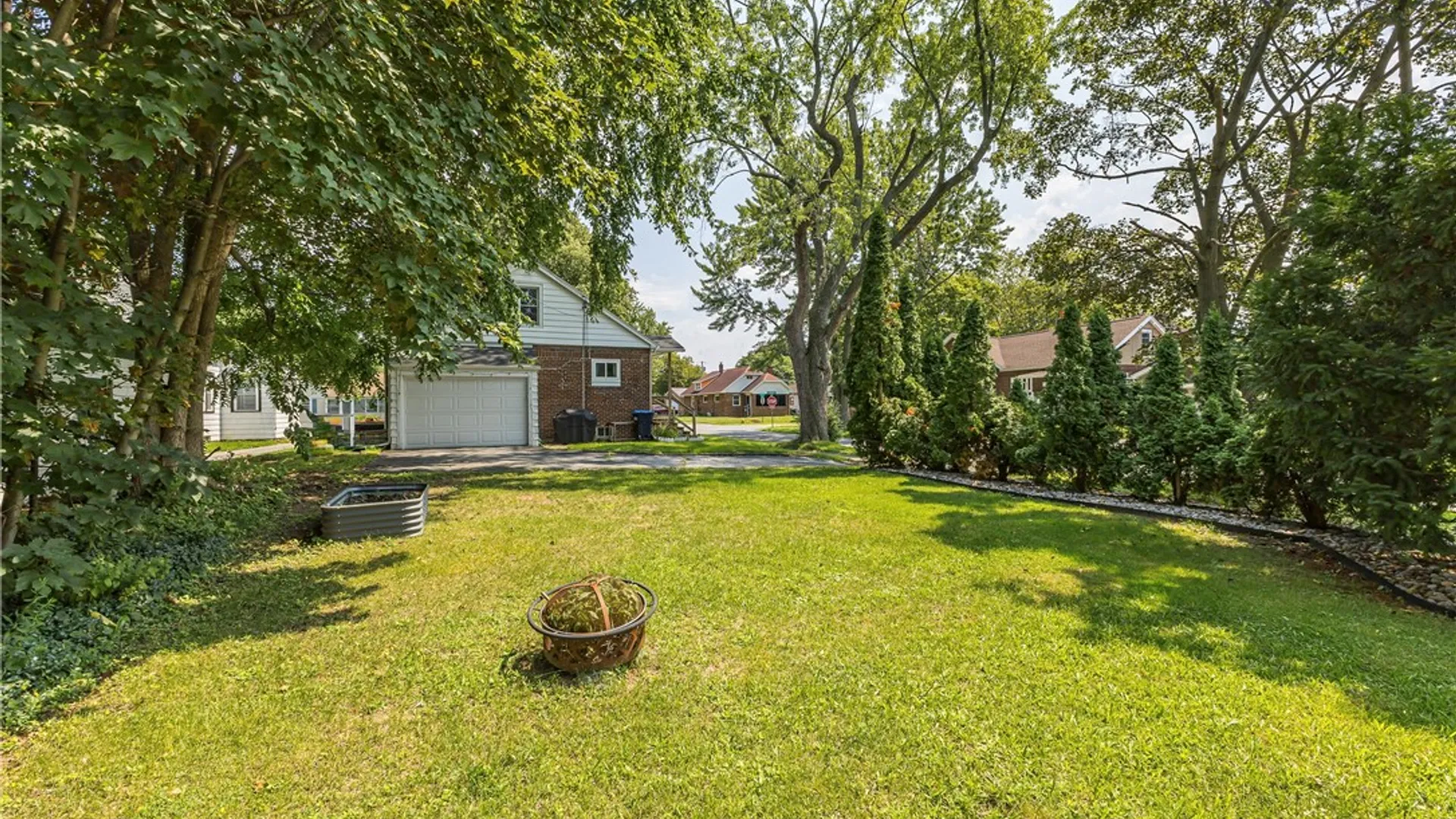 Property at 226 Crestwood Boulevard, Gates, NY 14624 29