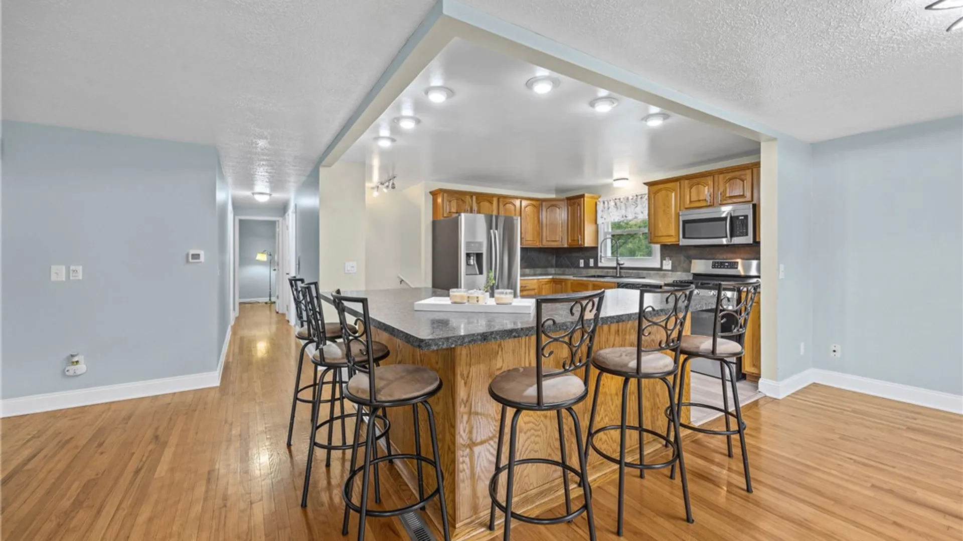 Property at 9 Chiswick Circle, Chili, NY 14624 5
