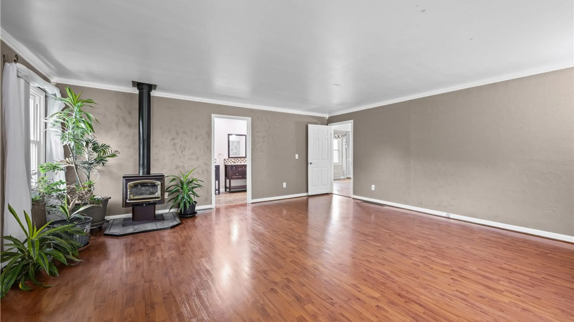 Property at 9 Chiswick Circle, Chili, NY 14624 31