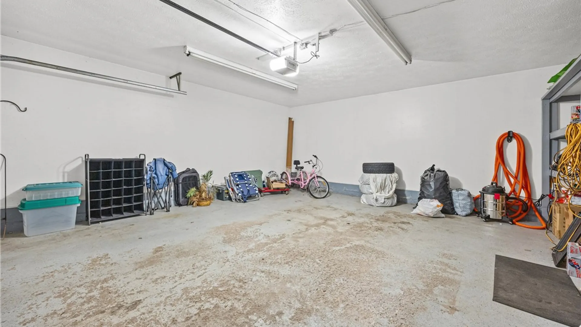 Property at 9 Chiswick Circle, Chili, NY 14624 45
