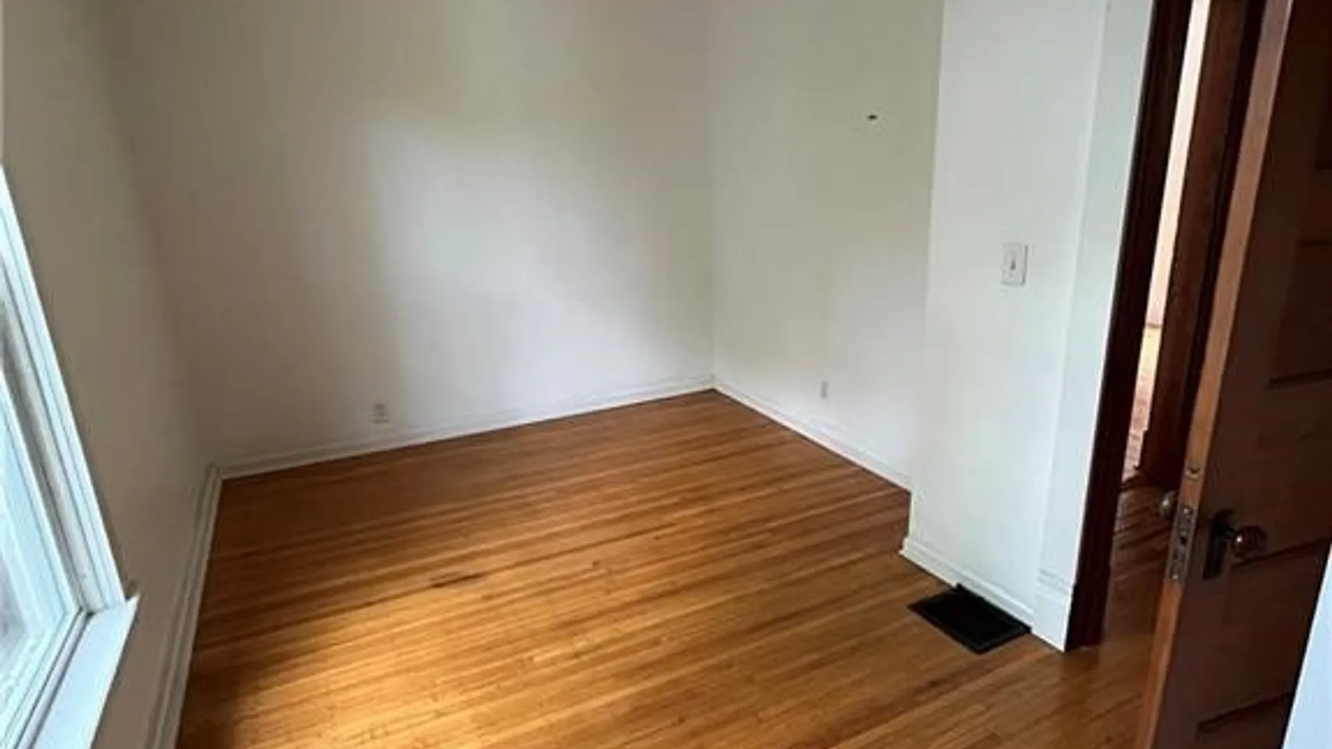 Property at 575 Upper Auburn Avenue, Buffalo, NY 14222 14