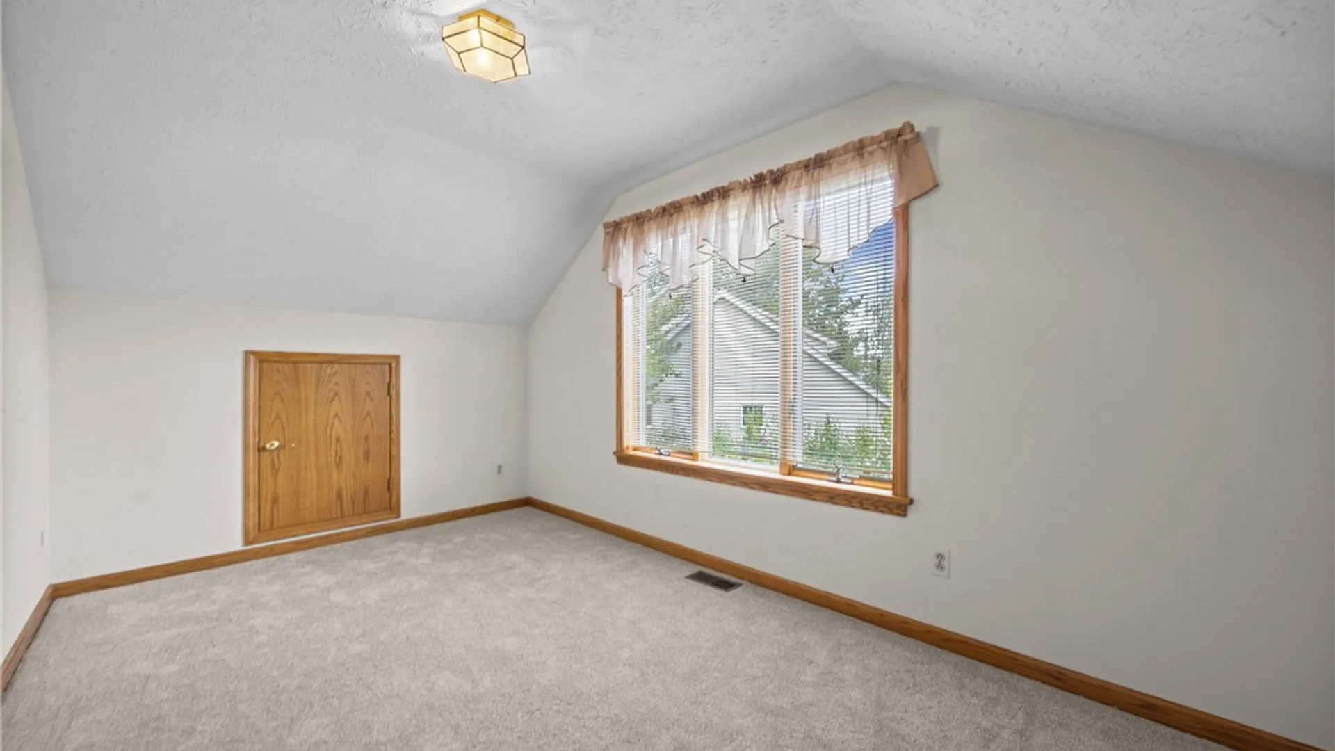 Property at 345 Stafford Way, Greece, NY 14626 34