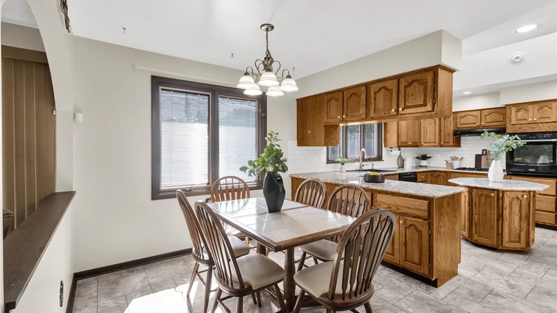 Property at 111 Windmill Road, West Seneca, NY 14218 13