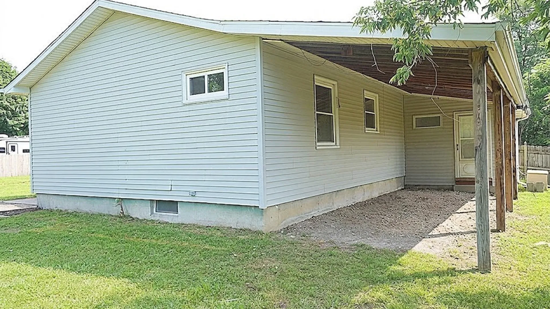 Property at 81 Crosby Avenue, Lockport City, NY 14094 27