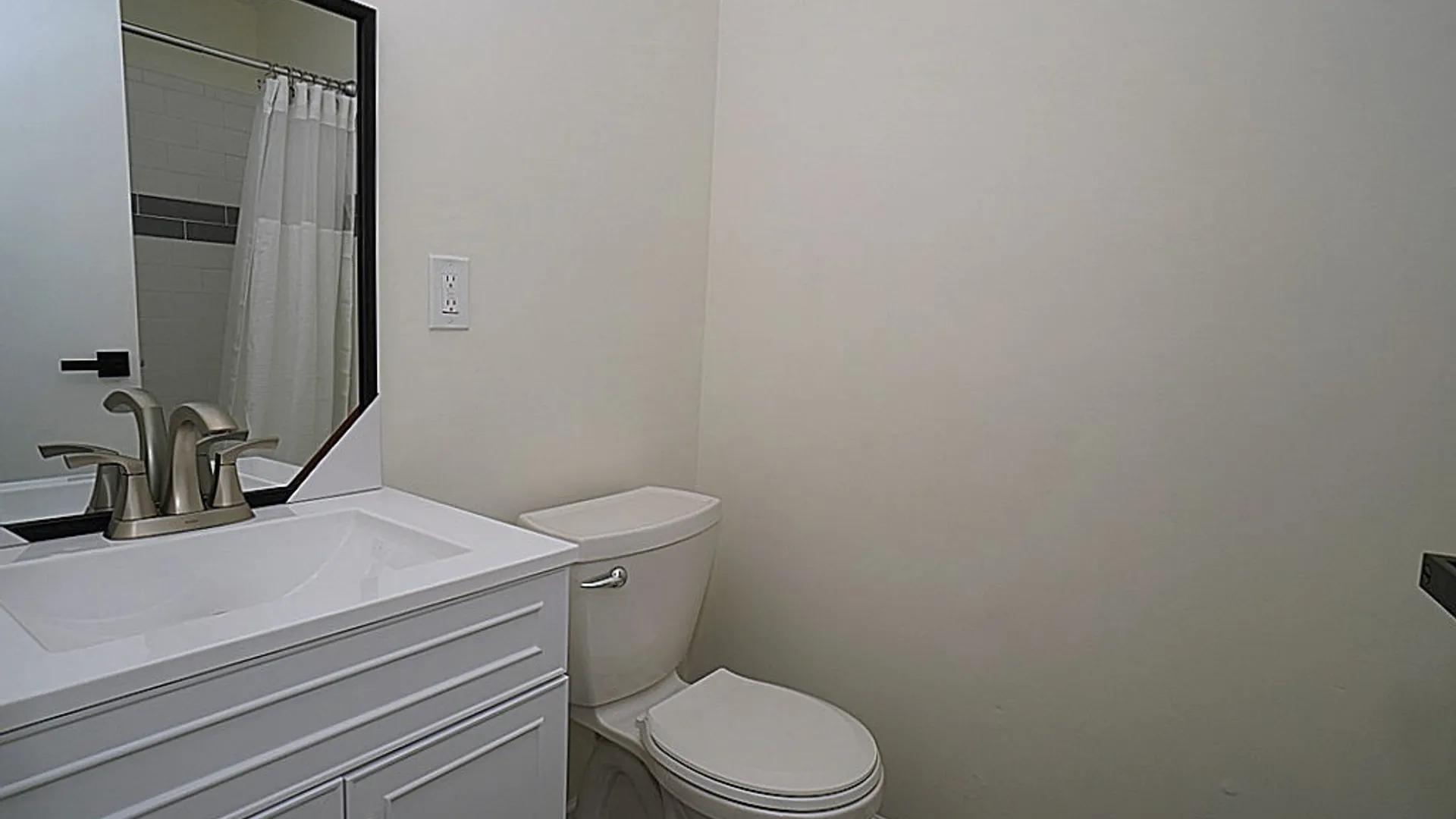 Property at 81 Crosby Avenue, Lockport City, NY 14094 11