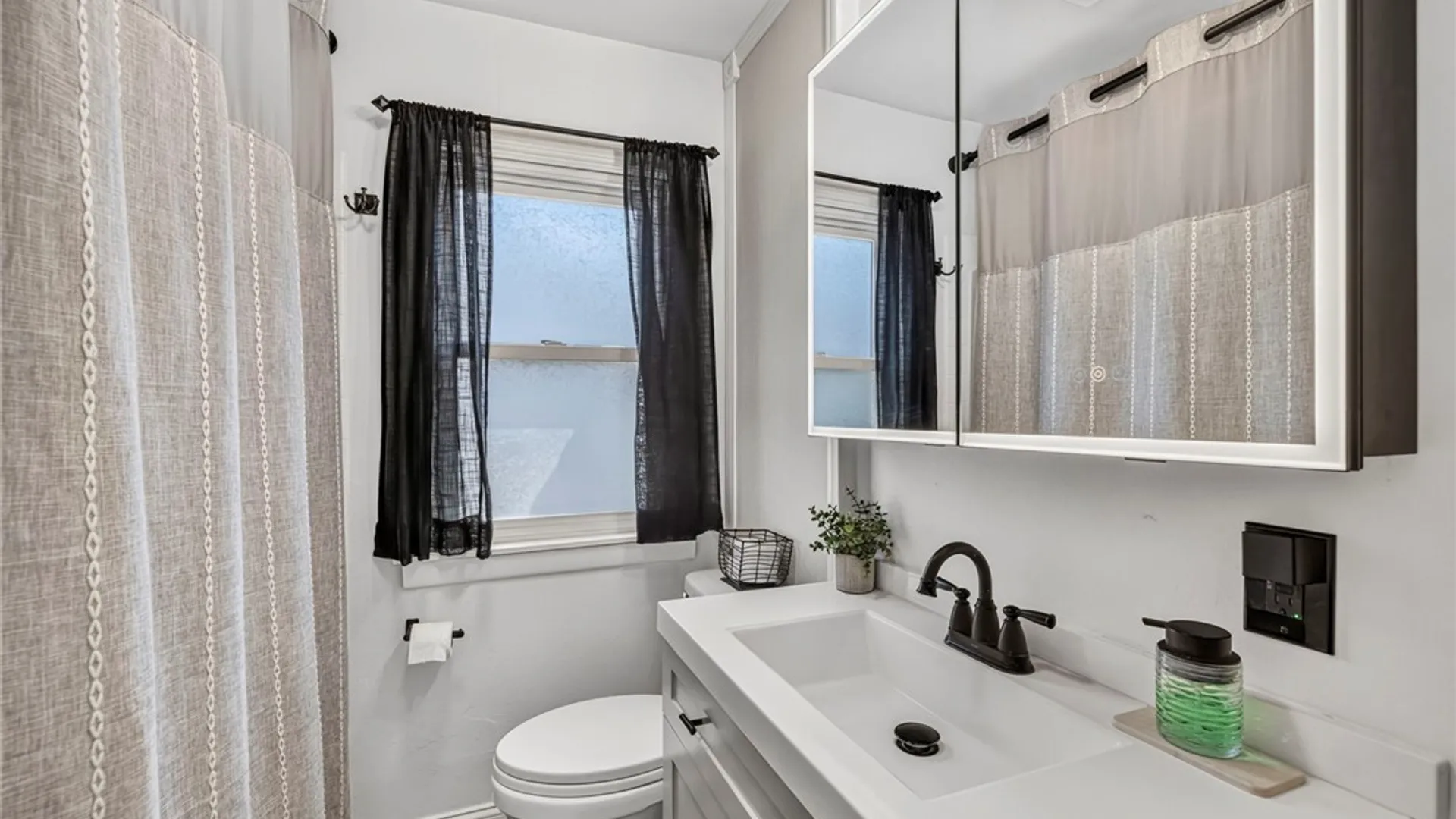 Property at 927 88th Street, Niagara Falls, NY 14304 13