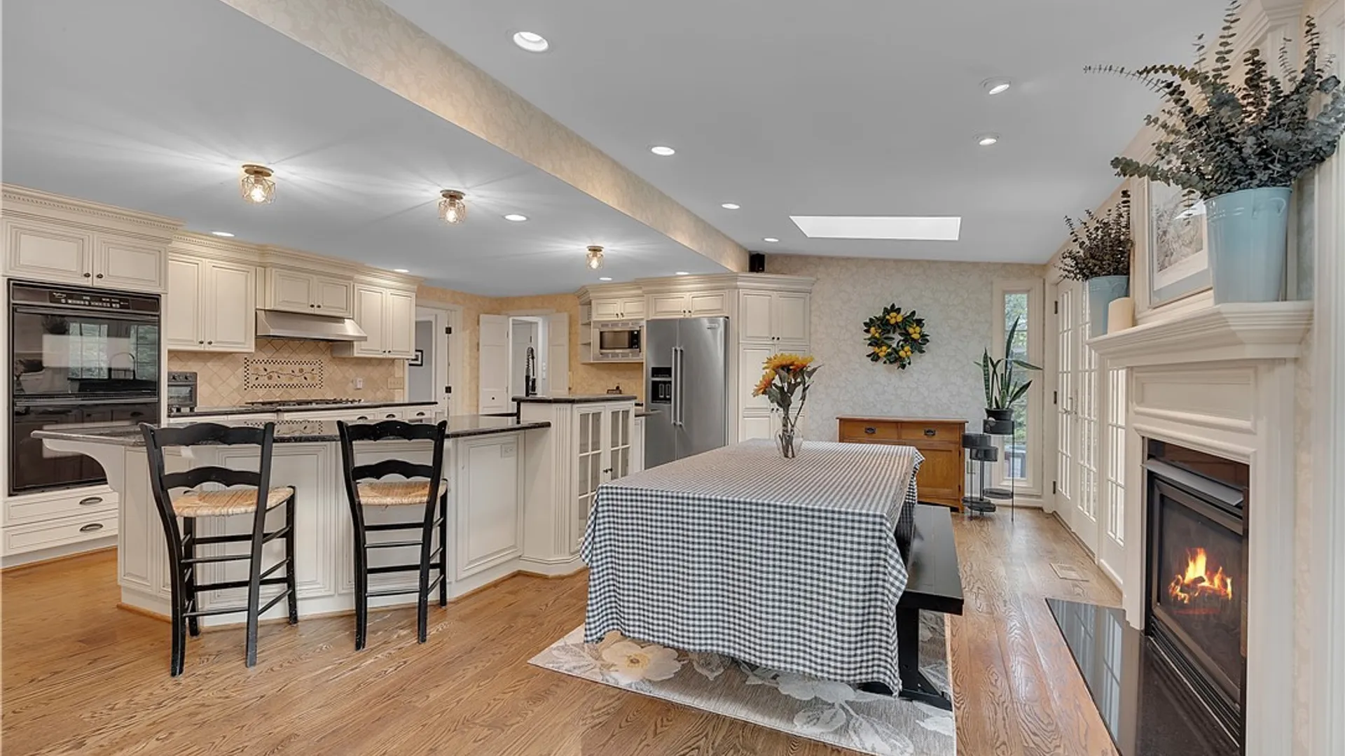 Property at 4 Fawn Terrace, Orchard Park, NY 14127 12