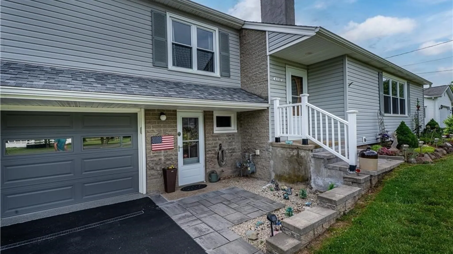 Property at 4257 Freeman Road, Royalton, NY 14105 3