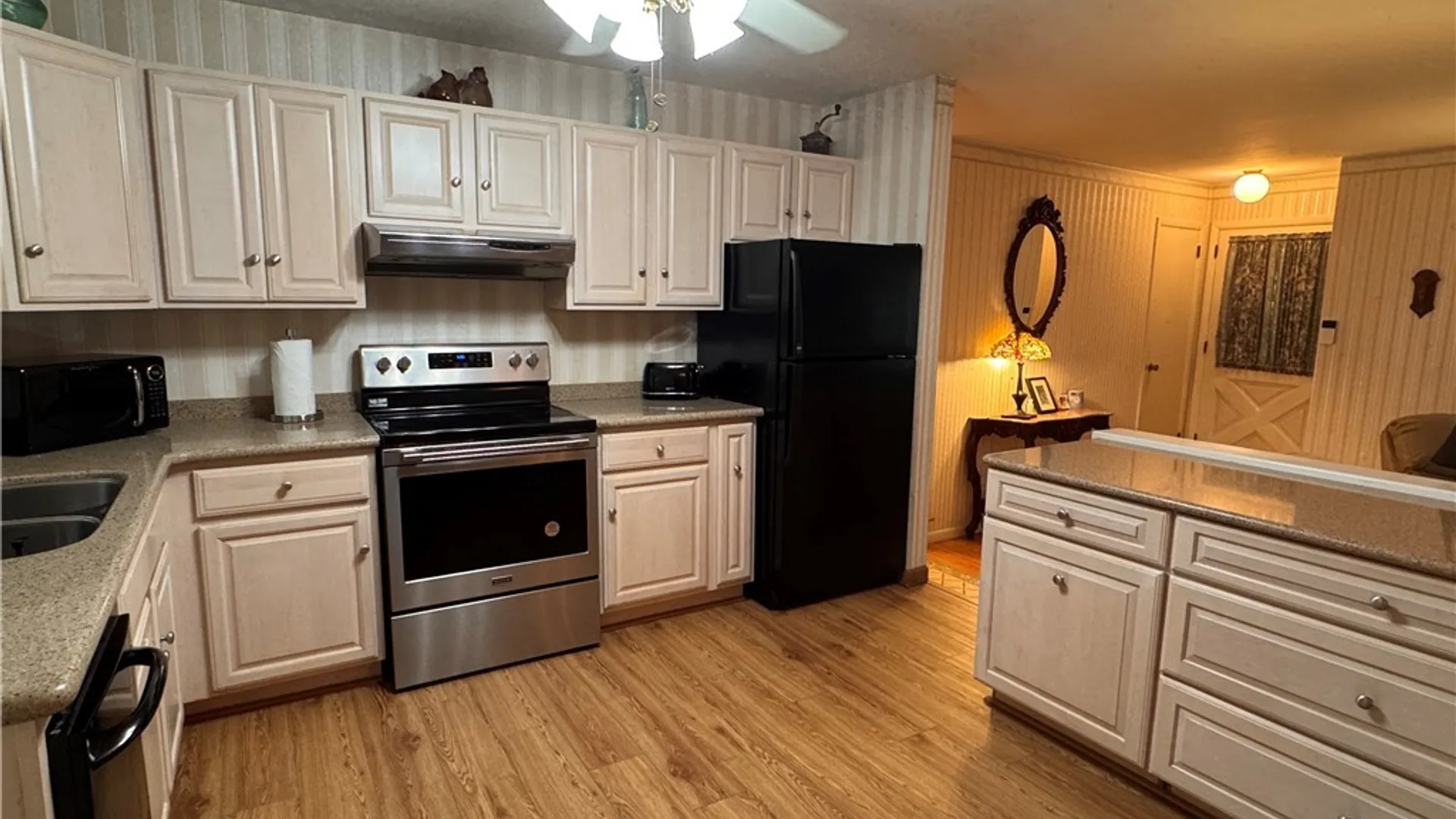 Property at 2116 W Hamton Road, Binghamton, NY 13903 17