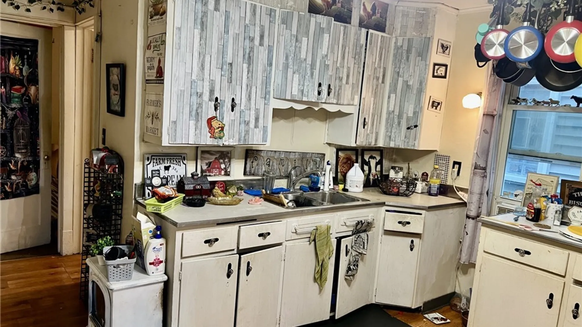 Property at 1526 La Salle Avenue, Niagara Falls, NY 14301 3